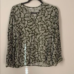 Old navy 3/4 sleeve floral top